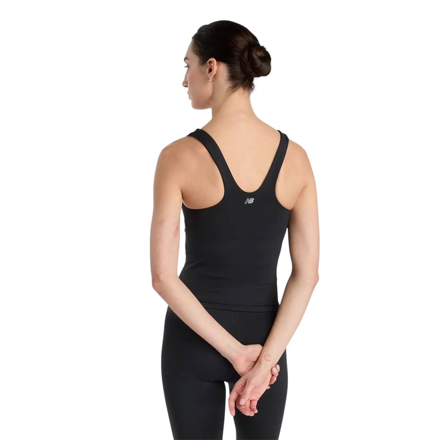 Define fitted tank canotta da donna New Balance | WT51150BK